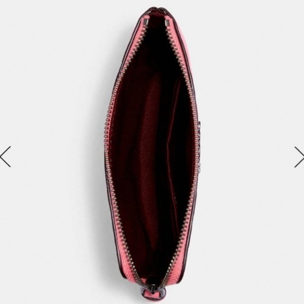 🐎Coach Wristlet🐎 - Picture 2 of 7